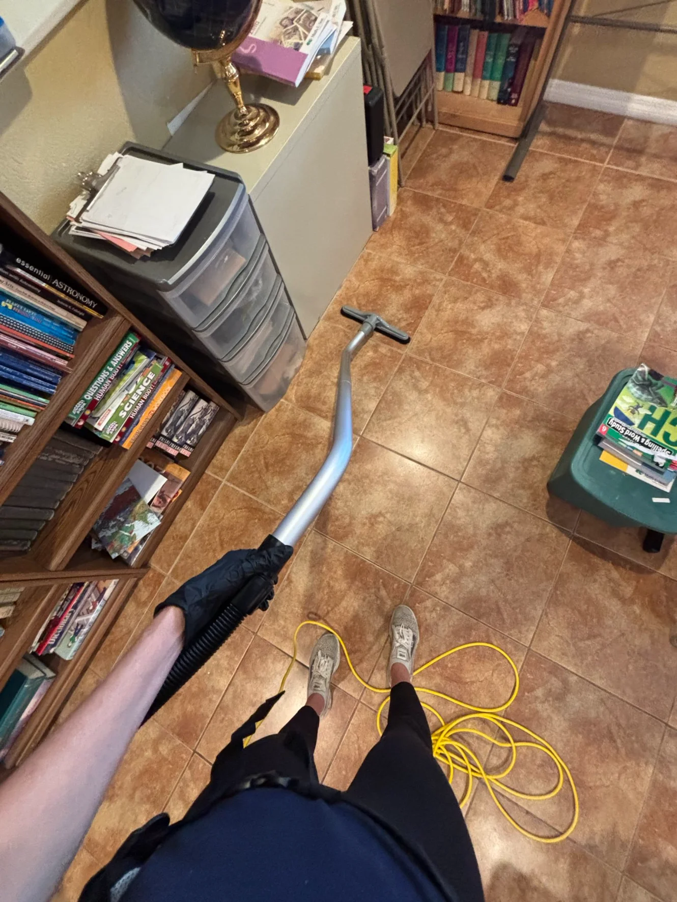 Floor inspection during in-home consultation